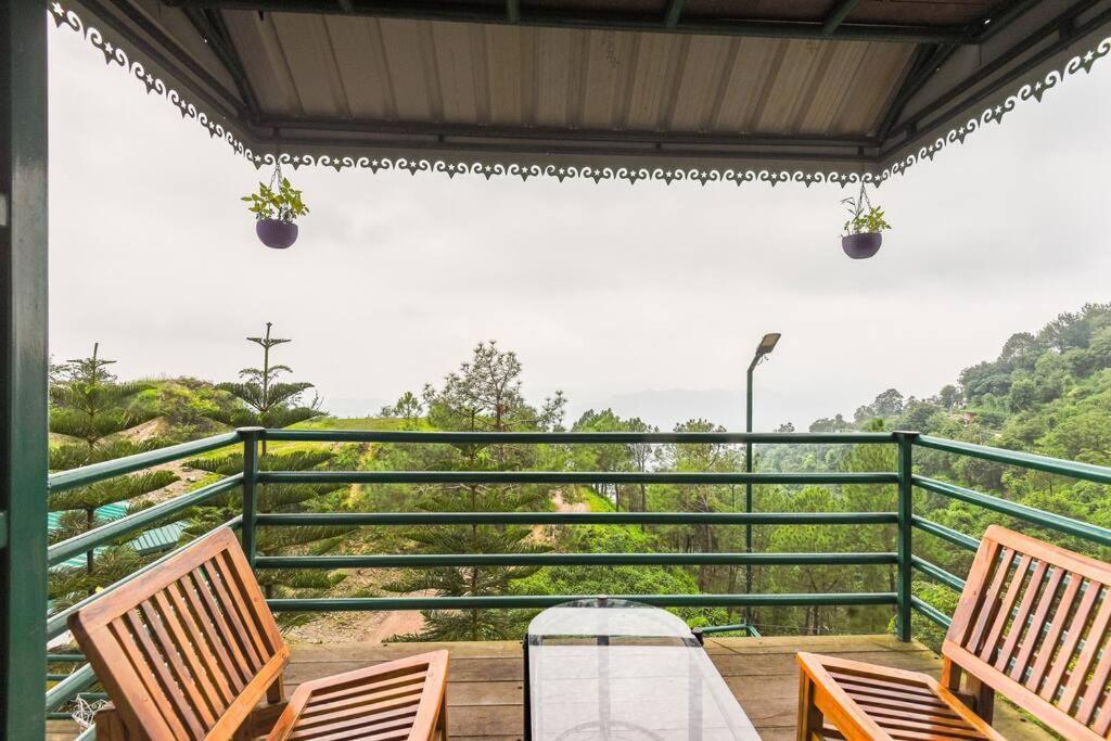 Kasauli Cascade A Cheerfull 4 Bedroom Challet Esterno foto